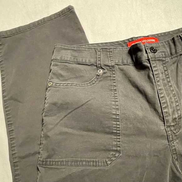Gloria Vanderbilt women’s size 12 lightweight black/gray pants deep pockets - Picture 4 of 9